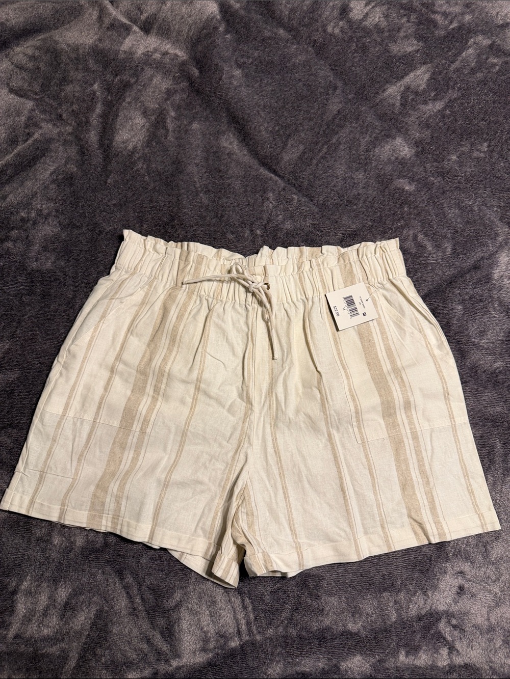 Women’s 1X NWT Falls Creek Cream Striped Drawstring Bermuda Shorts